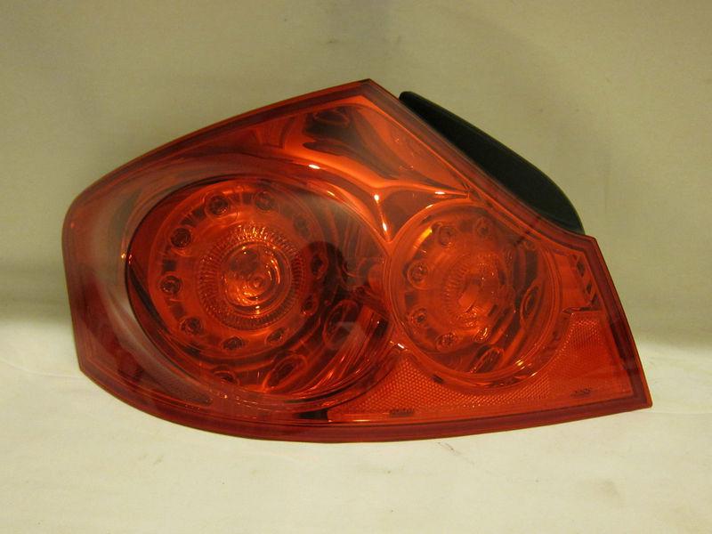 2007-2012 infiniti g35 sedan used oem left (driver) side tail light