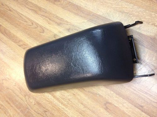 Console armrest subaru legacy outback 1995 1996 1997 1998 1999