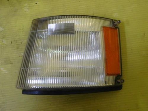 Hino hino large automobile 2003 left clearance lamp [9611100]