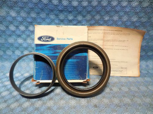 1970-72 ford truck b-c-f-ln-n-t 500/700  nos rear wheel seal d0tz-1175-b see ad