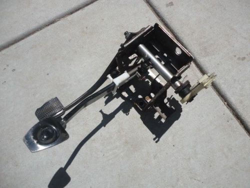 94-98 ford mustang manual pedals clutch &amp; brake - 5 speed, spd, stick shift,