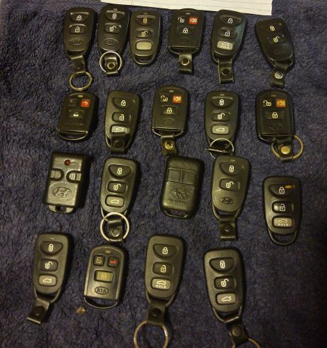 Lot 20 oem hyundai kia remote fob used