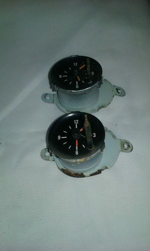 1970-81 chevrolet camaro clock lot rough!