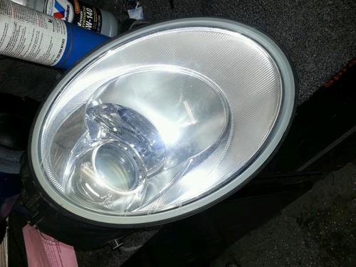 Vw beetle  oem left headlight 2007