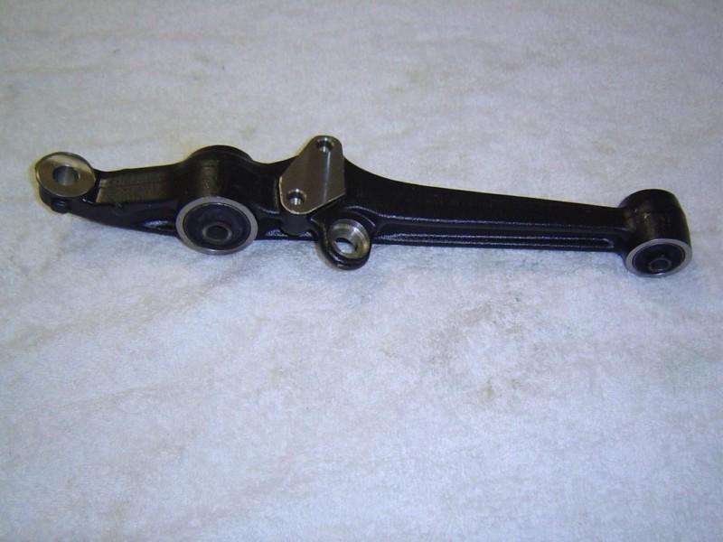 Honda accord lower right control arm 86 87 88 89