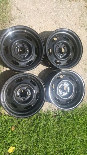 Set of 4 mopar steel slotted police rim 15x7