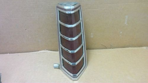 77&#039; - 79&#039; lincoln mark v  rh tail light and chrome bezel  oem