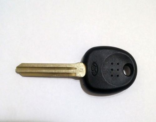 Hyundai immobalizer key santa fe 2007-2009   81996-2b010