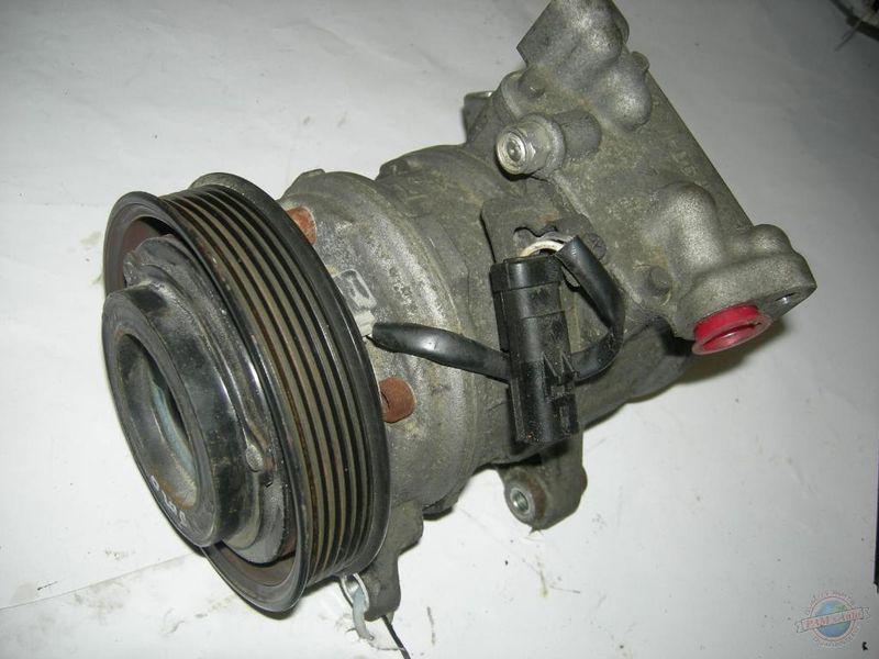 Ac compressor grand cherokee 722869 03 04 assy