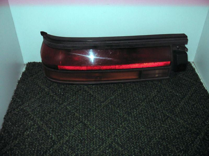 1988 toyota tercel 3door left side tail light