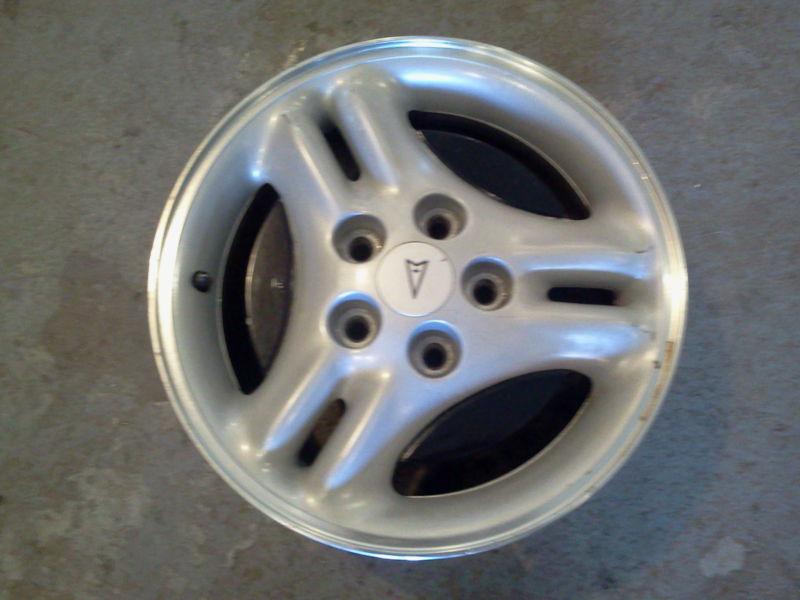 * 15 inch factory alloy rim - pontiac transport / apv / 1990-1996 / silver