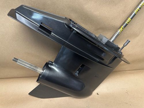 Used oem nissan / tohatsu 3-cyl 70-90 hp 2-stroke tldi 20&#034;outboard lower unit