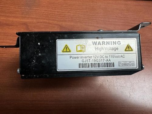 2017-2019 ford escape power inverter module 12v to 110v gj5t-19g317-aa