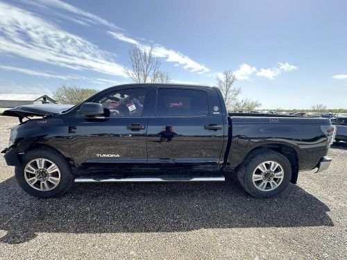 Toyota tundra 2007-2013 lid / gate with rear view camera (spray liner)