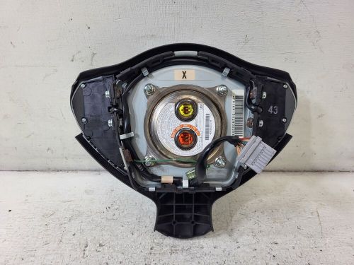 2013-2017 nissan juke driver wheel airbag air bag oem lkq