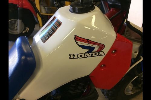 1986 honda atc200x tank shrouds