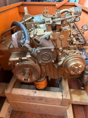 Universal  marine diesel engine 30 hp with transmission