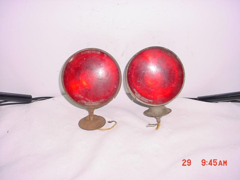 Set of 2 vintage yankee thin a turn signal / stop light 