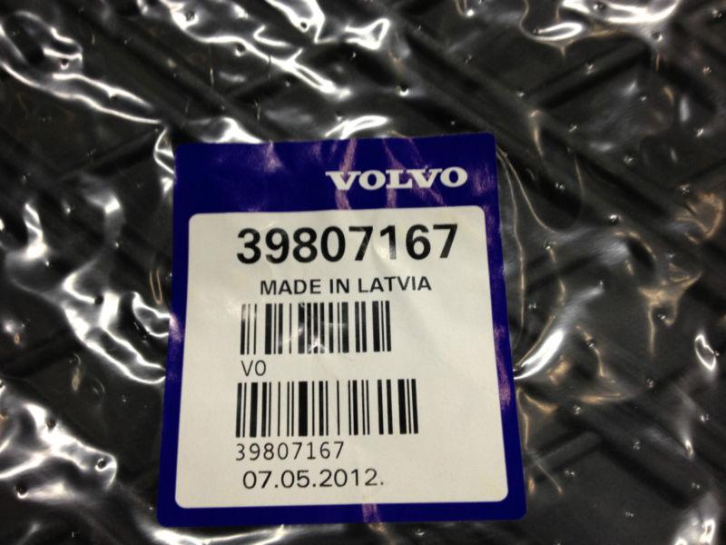 2005 to 2011 volvo v50 rubber floor mats - factory oem volvo items - off black 