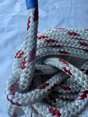 90 feet of new england ropes 1/2&#034; double braid dock line - white w/red tracer