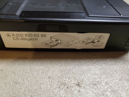 Mercedes-benz 6 disc cd changer magazine 2003-2009 a 002 820 62 89 oem