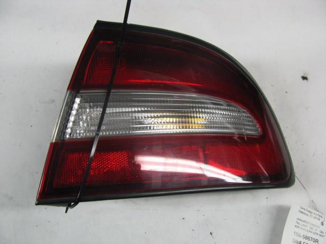 Tail light galant 94 95 96 quarter mount right