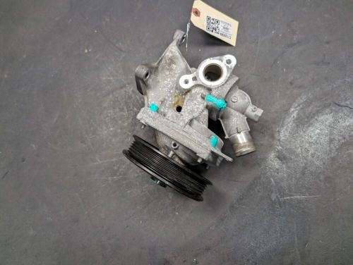 Engine coolant water pump 2019 chevrolet camaro 25201450 2016 2017 2018 - 2023