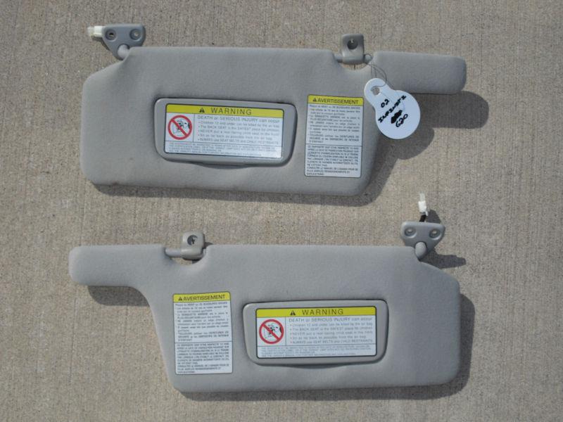 99 00 01 02 infiniti g20 sun visor pair with clips