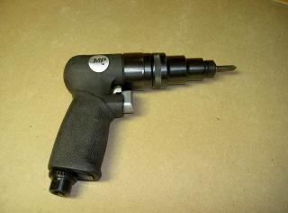 Taylor aircraft screw gun