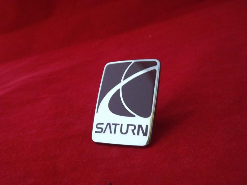 Saturn red symbol emblem badge side fender 1991-2002 oem l-series ls ls1 s vue