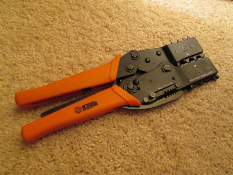 Matco tools ratchet crimping tool with wire stripper and quick change jaws new 