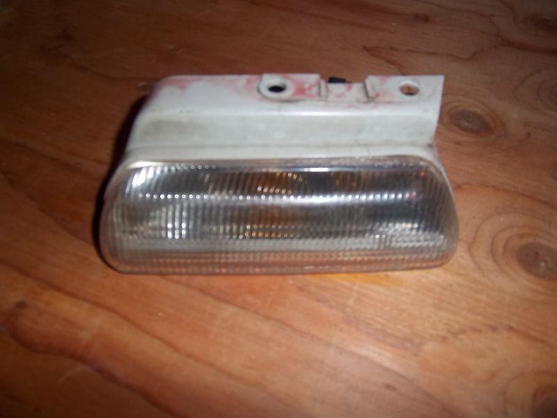 95-99 dodge neon l/h corner turn signal parking light