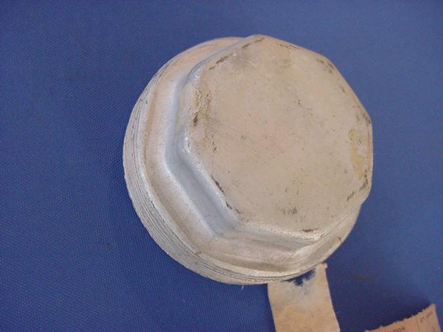 1930's-40's-50's mopar dodge truck wheel hub grease cap (nos) pt# 564052