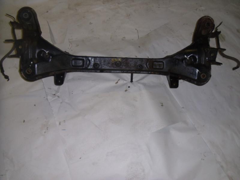 95 96 97 98 99 00 mazda millenia rear suspension crossmember t00128400j oem