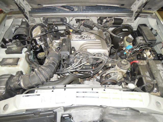 2000 mercury mountaineer air cleaner 2293955