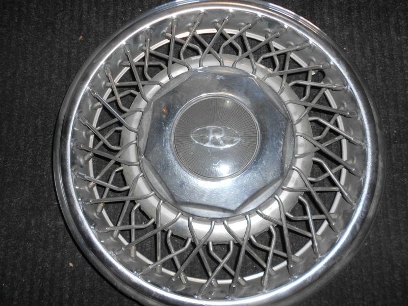 1989,1990,91,92,93 buick riviera  wire hubcap wheelcover 15 89 90  