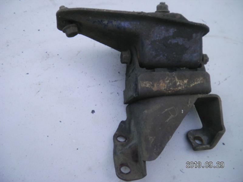 1971 mustang 6 cylinder motor mounts 250 ci oem 71 72 73