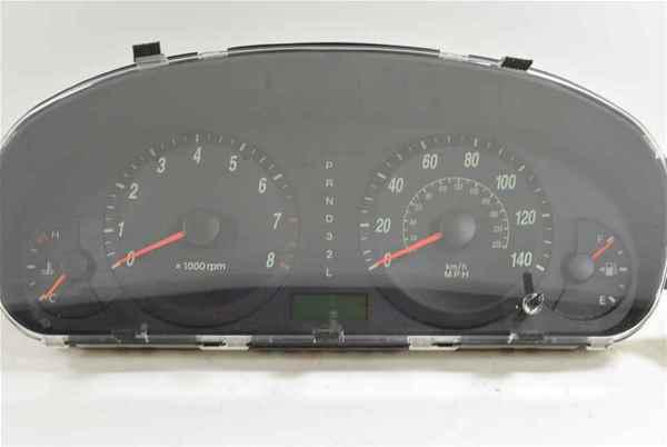 04 05 06 elantra sedan speedometer speedo cluster oem