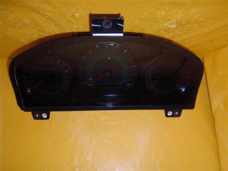 2010 fusion speedometer instrument cluster dash panel gauges 97,248