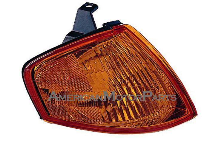 Passenger side replacement park turn signal corner light 99-00 mazda protege 4dr