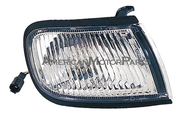 Passenger side replacement park turn signal corner light 97-99 nissan maxima