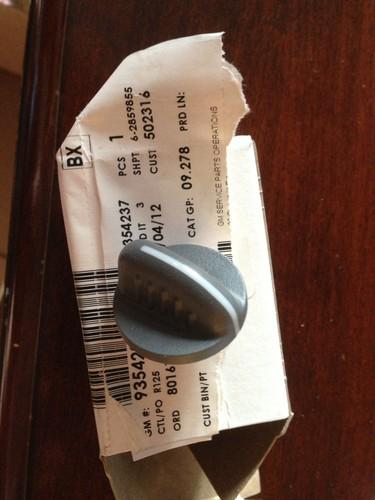 Price reduced heater knob chevrolet 9354237