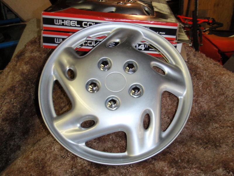 14" aftermarket  wheel cover / hub cap