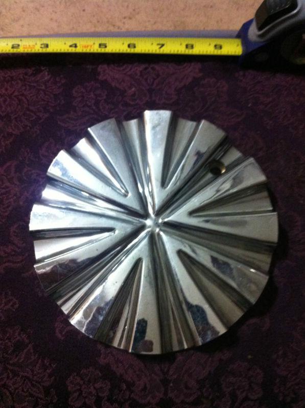 1 aftermarket chrome center cap  part# #842  stock# 241