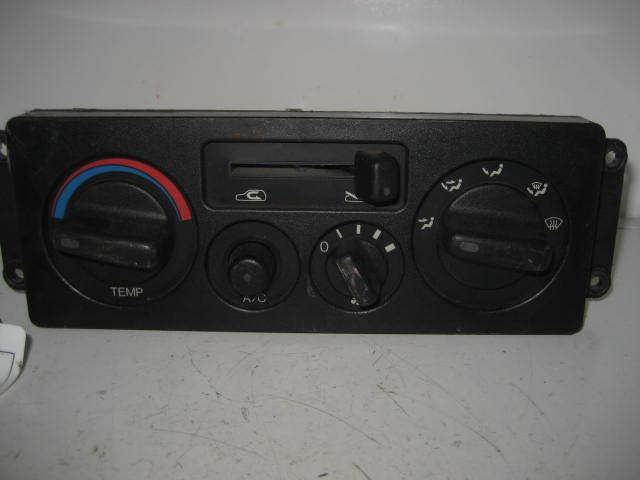 Temp climate ac heater control isuzu trooper 1992 92 1993 93 1994 94 21703