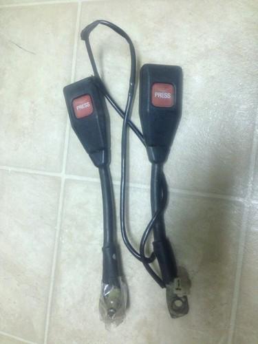 Front seat belt toyota corolla hb sr5 1982