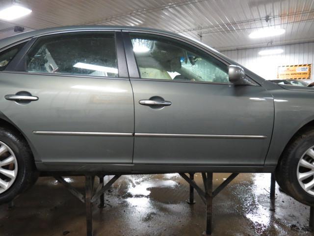 2007 fits hyundai azera front door right 2544363