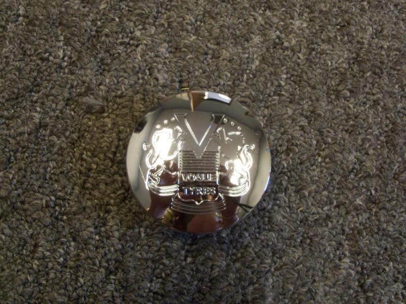 Vogue custom wheel chrome center cap a89-9371