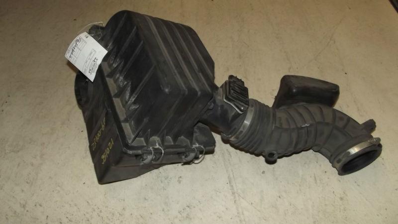 2003 ford explorer xlt 4.0l air cleaner assemblies, box filter housing