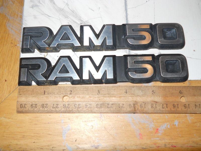 1993 dodge ram 50 fender emblem set